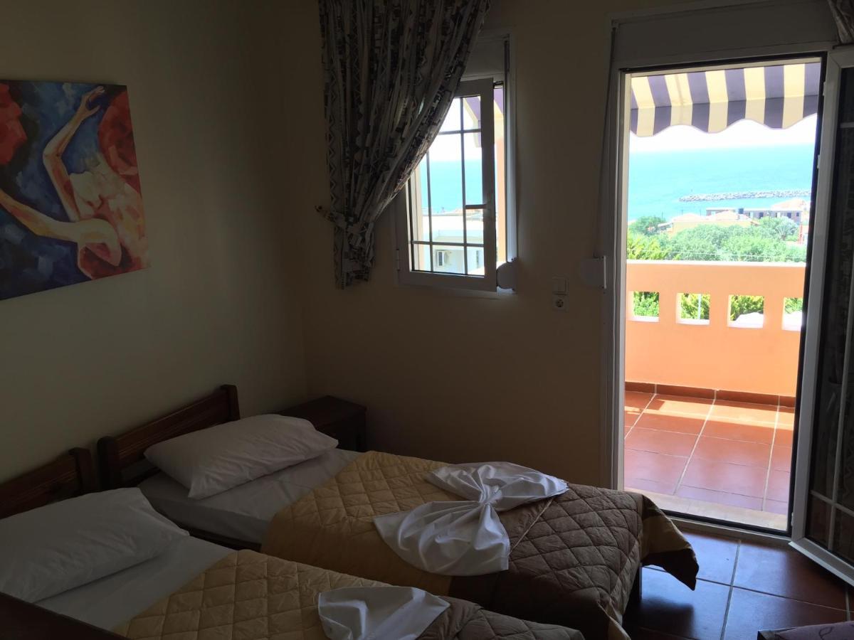 Toulipa Rooms Agia Ermioni Exterior foto