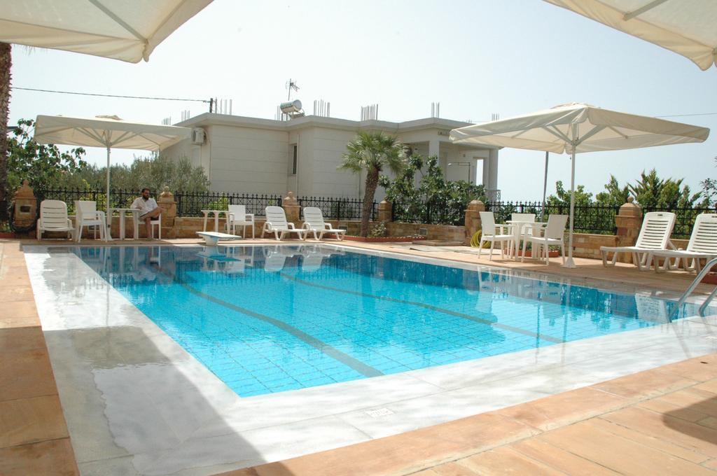 Toulipa Rooms Agia Ermioni Exterior foto