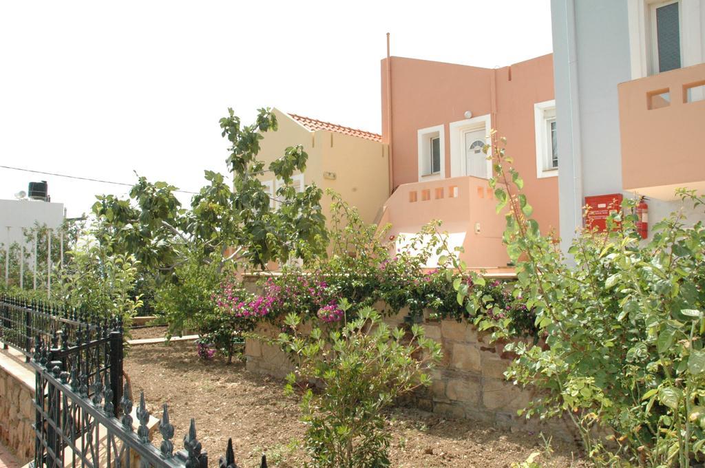 Toulipa Rooms Agia Ermioni Exterior foto